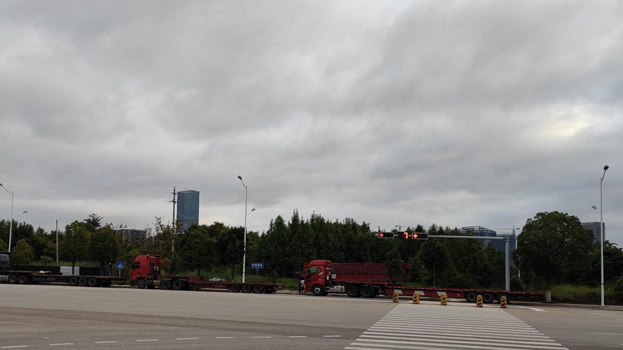 平板車.jpg 平板車.jpg