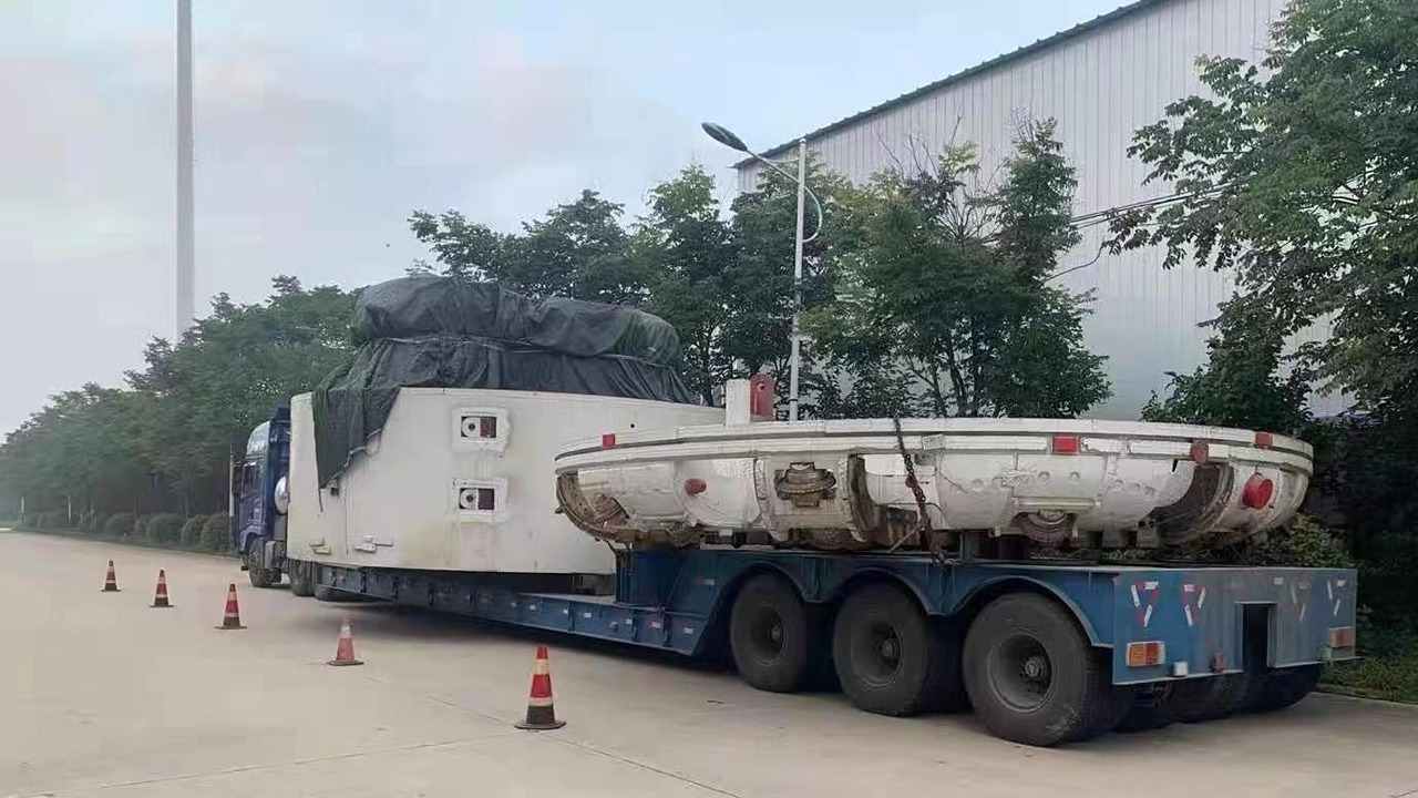 特種設(shè)備運輸公司.jpg 特種設(shè)備運輸公司.jpg